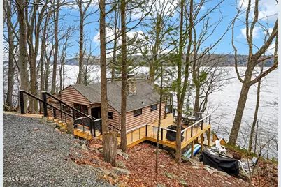 62 E Lakeside Drive, Lakeville, PA 18438 - Photo 33