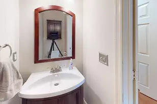 4006 Milford Landing Dr, Milford, PA 18337 - Photo 7