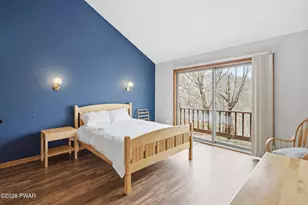 115 Marina Village Ln, Greentown, PA 18426 - Photo 37