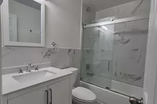 805 Pastern Ct, Hawley, PA 18428 - Photo 13