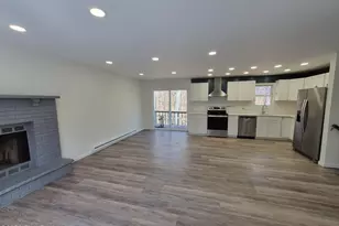 805 Pastern Ct, Hawley, PA 18428 - Photo 11