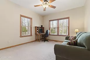 187 Indian Dr, Greentown, PA 18426 - Photo 21