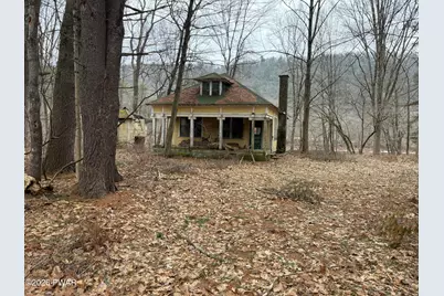 5026 Hancock, Equinunk, PA 18417 - Photo 5