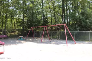 127 Birchy Brook Dr, Milford, PA 18337 - Photo 43