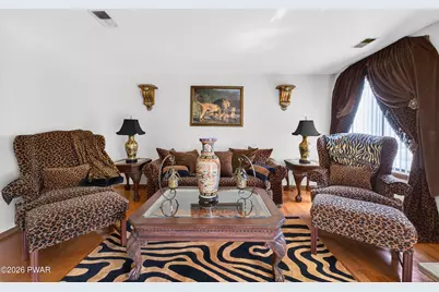 419 Tudor Court, Bushkill, PA 18324 - Photo 5