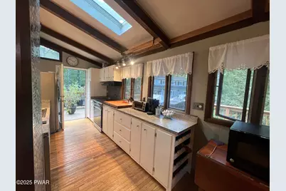 108 Cottonwood Drive, Hawley, PA 18428 - Photo 19