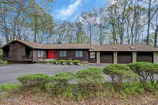 809 Blackbirch Ct, Lords Valley, PA 18428 - Photo 75