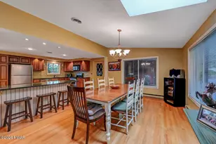 809 Blackbirch Ct, Lords Valley, PA 18428 - Photo 15