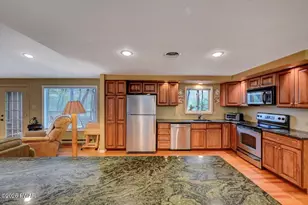 809 Blackbirch Ct, Lords Valley, PA 18428 - Photo 31