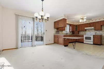 69 Skyline Drive, Covington Township, PA 18424 - Photo 19