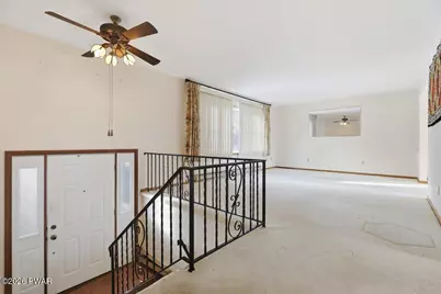 69 Skyline Drive, Covington Township, PA 18424 - Photo 9