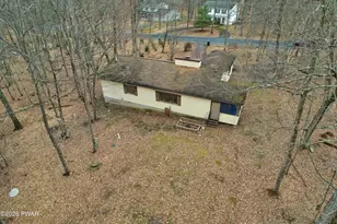 214 Lower Lakeview Dr, Hawley, PA 18428 - Photo 29