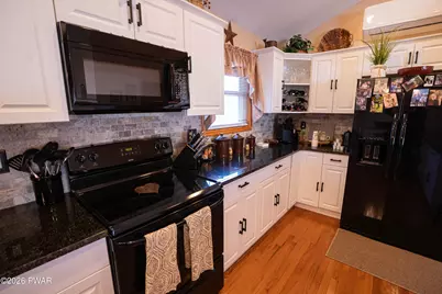 57 Glenwood Lane, Lake Ariel, PA 18436 - Photo 17