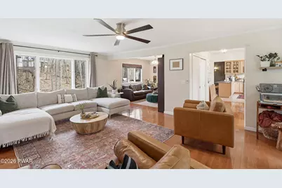 112 Hawk View Drive, Milford, PA 18337 - Photo 5