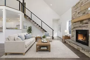 131 Sunset Dr, Greentown, PA 18426 - Photo 15