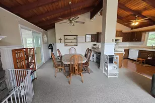 802 Clydesdale Ct, Lords Valley, PA 18428 - Photo 7