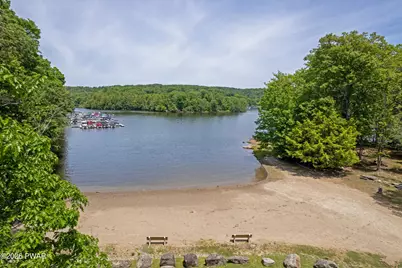 924-927 Hibernation Road, Lake Ariel, PA 18436 - Photo 9