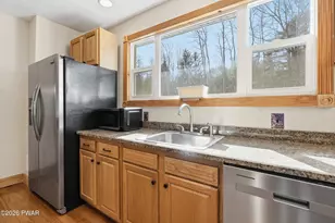 13 Rocky View Dr, Hawley, PA 18428 - Photo 31