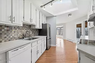 125 Big Bear Dr, Greentown, PA 18426 - Photo 15