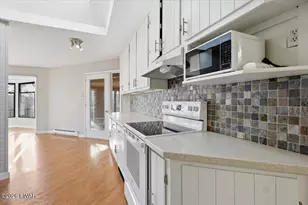 125 Big Bear Dr, Greentown, PA 18426 - Photo 17