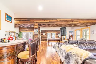 111 Woodcrest Dr, Hawley, PA 18428 - Photo 25