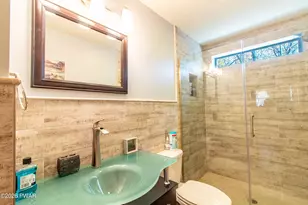 111 Woodcrest Dr, Hawley, PA 18428 - Photo 29