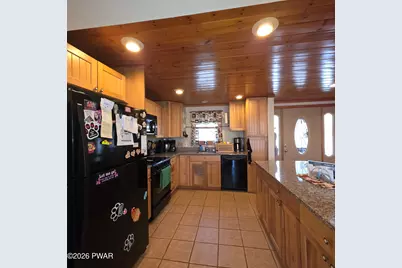 137 Gaskin Drive, Lords Valley, PA 18428 - Photo 7