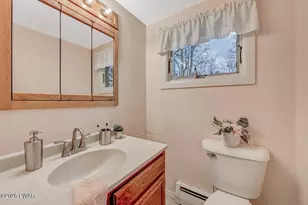 211 Spruce St, Hawley, PA 18428 - Photo 45