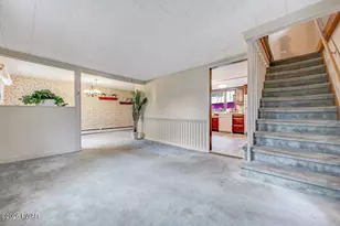 211 Spruce St, Hawley, PA 18428 - Photo 7