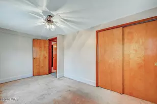 211 Spruce St, Hawley, PA 18428 - Photo 37