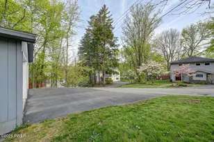 211 Spruce St, Hawley, PA 18428 - Photo 61