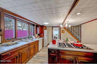 211 Spruce Street, Hawley, PA 18428 - Photo 23