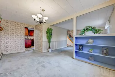 211 Spruce Street, Hawley, PA 18428 - Photo 13