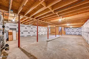 46 Beechwood Dr, Lake Ariel, PA 18436 - Photo 19