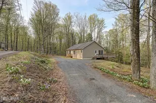 46 Beechwood Dr, Lake Ariel, PA 18436 - Photo 25