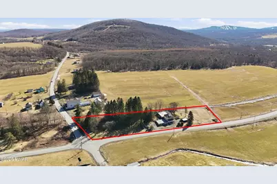 298 Crosstown Highway, Union Dale, PA 18470 - Photo 37