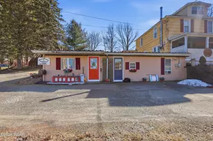 298 Crosstown Hwy, Union Dale, PA 18470 - Photo 19