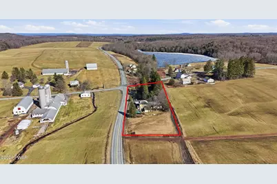 298 Crosstown Highway, Union Dale, PA 18470 - Photo 3