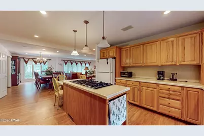 5 Scorpio Mew, Lake Ariel, PA 18436 - Photo 17