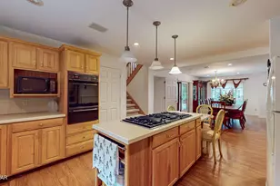 5 Scorpio Mew, Lake Ariel, PA 18436 - Photo 19