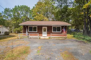 957 Rt 6, Shohola, PA 18458 - Photo 27