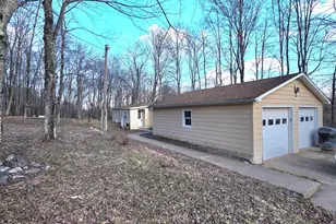 183 Galloway Rd, Equinunk, PA 18417 - Photo 25