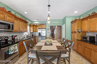233 Shadow Wood Circle, Archbald, PA 18403 - Photo 17