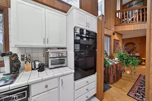 308 Canoe Brook Dr, Lords Valley, PA 18428 - Photo 21