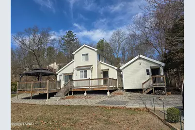 1059 Lake Of The Pines Boulevard N, East Stroudsburg, PA 18302 - Photo 5