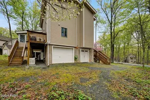 258 W Lakeview Rd, Lackawaxen, PA 18435 - Photo 7