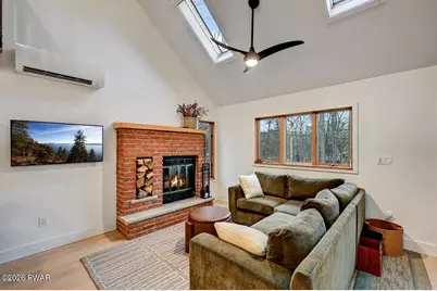 258 W Lakeview Road, Lackawaxen, PA 18435 - Photo 9