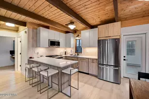 258 W Lakeview Rd, Lackawaxen, PA 18435 - Photo 15