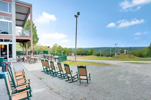 258 W Lakeview Rd, Lackawaxen, PA 18435 - Photo 87