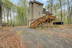 258 W Lakeview Rd, Lackawaxen, PA 18435 - Photo 11